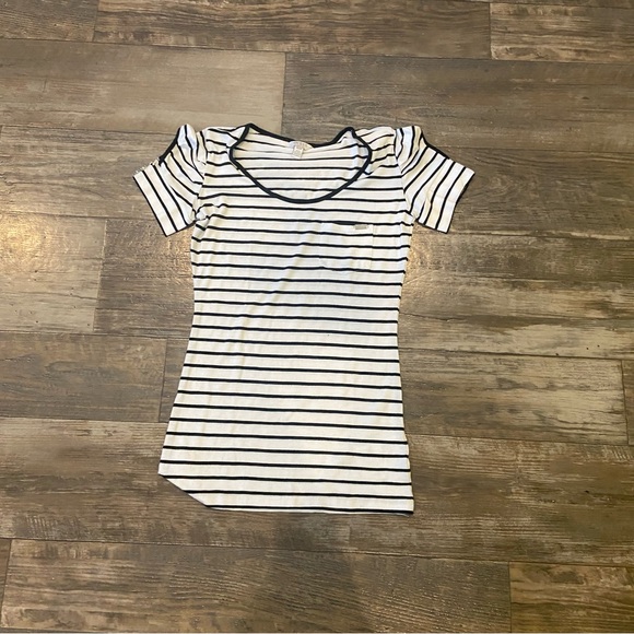 Guess Tops - Guess Black and White Striped Short Sleeve Top